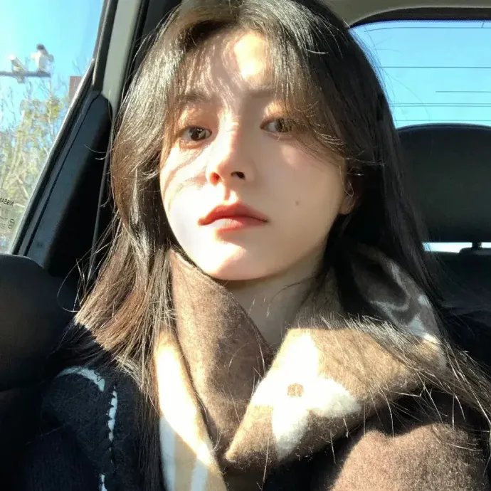 10号舱里的女人